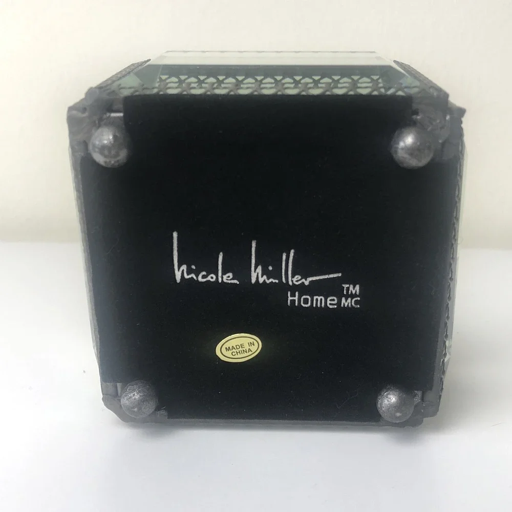 Nicole Miller Home Glass Mirrored Elegant Silver Tone Jewelry Trinket Box